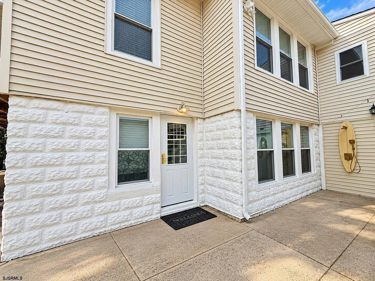 119 N Newark Ave — Photo 4