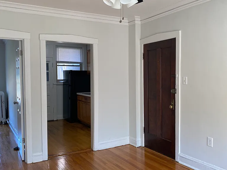 939 S Elmwood Ave #2 — Photo 16