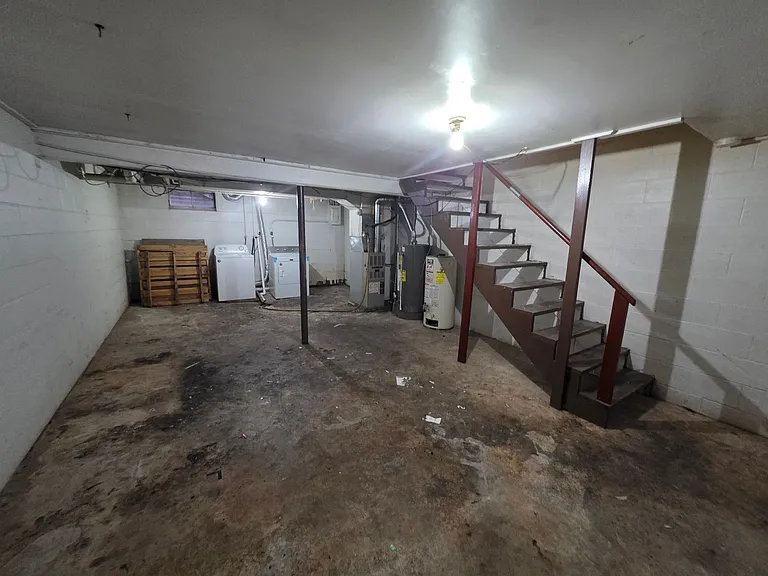 342 E Park Ave — Photo 13