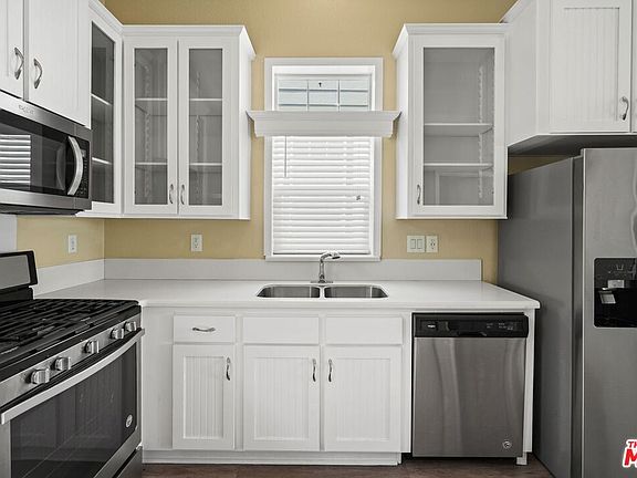 5th image of 8250 Lankershim Blvd #73