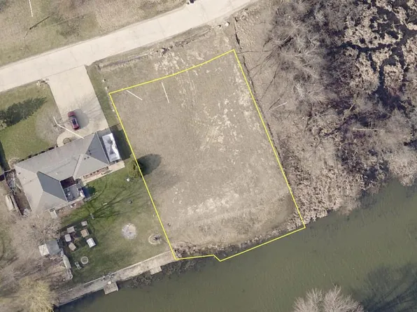 27519 95TH STREET, Salem, WI 53168