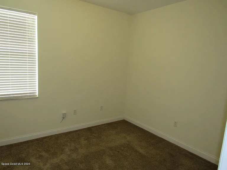 1741 Bridgeport Cir — Photo 27