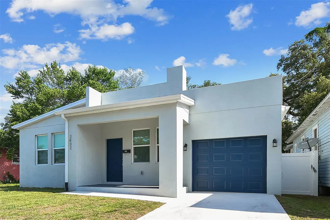 3 bed, 1500 sqft, $2,580 — Photo 1