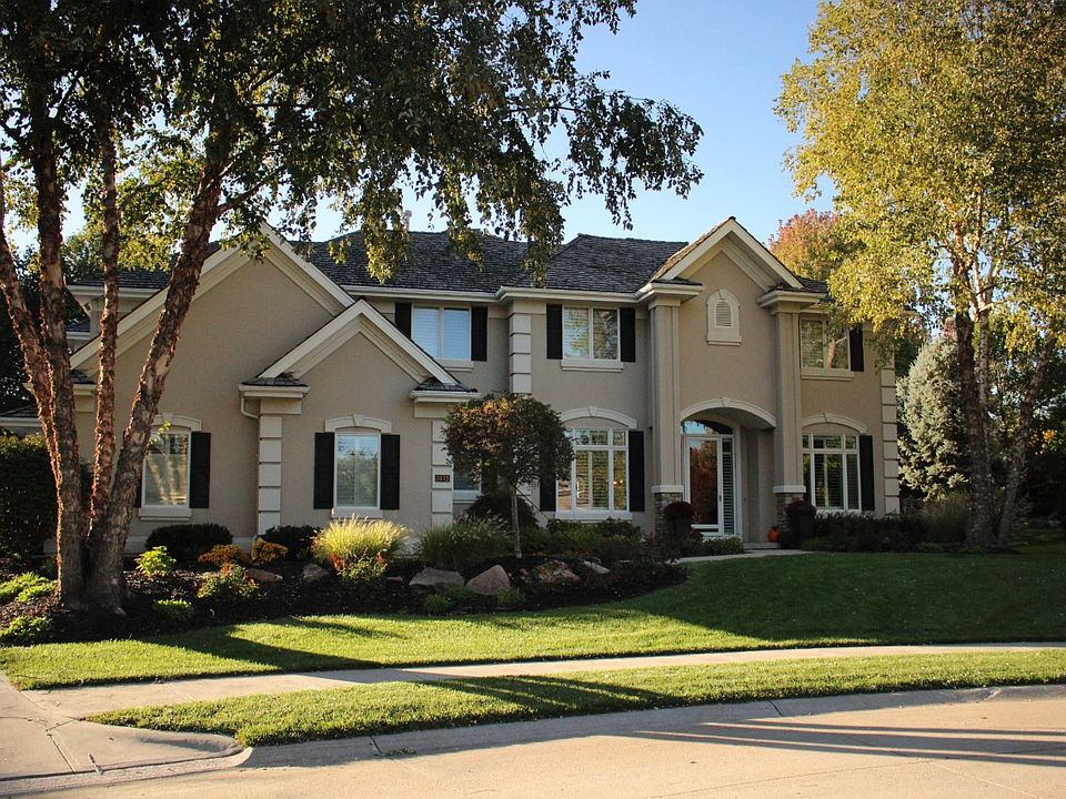 1st image of 3618 S 170th Ct