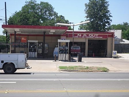4th image of 2800 Bellmead Dr