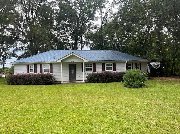 32413 Tupelo Rd, Dozier, AL 36028