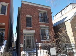 2222 N Seeley Ave #3, Chicago, IL 60647