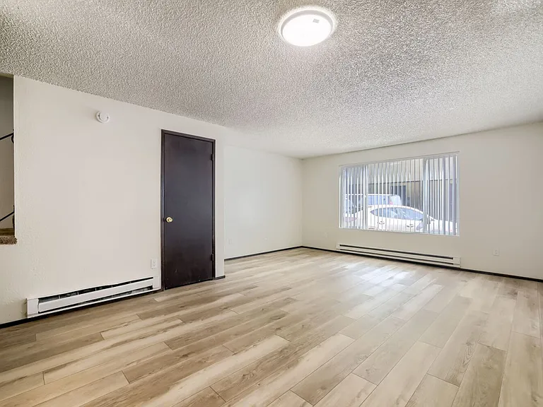 6911 Rainier Dr #7 — Photo 4