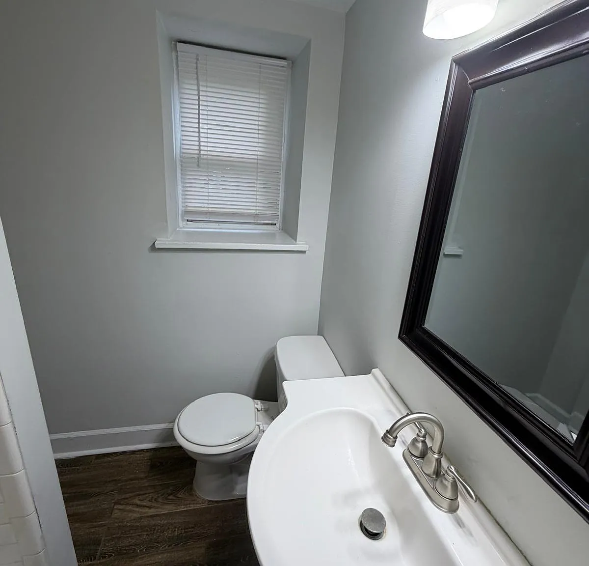 2 bed, 850 sqft, $1,650 — Photo 2