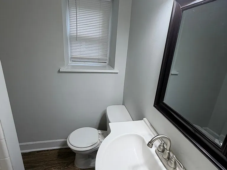 203 Sycamore Ave #G — Photo 2