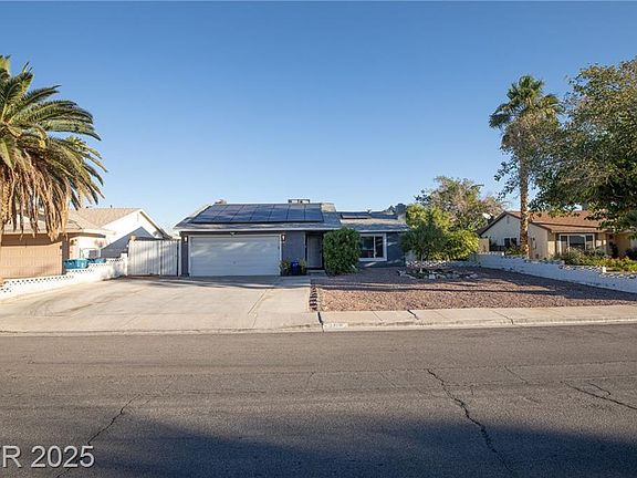 2nd image of 2120 Wagonwheel Ave