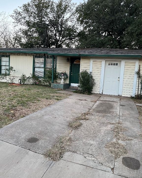 1st image of 728 Highland Dr