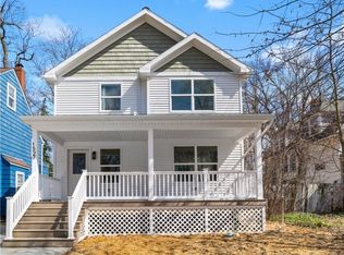 1527 Crest Rd, Cleveland Heights, OH 44121