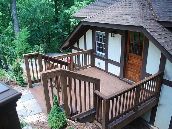 Private deck overlooks park like front yard