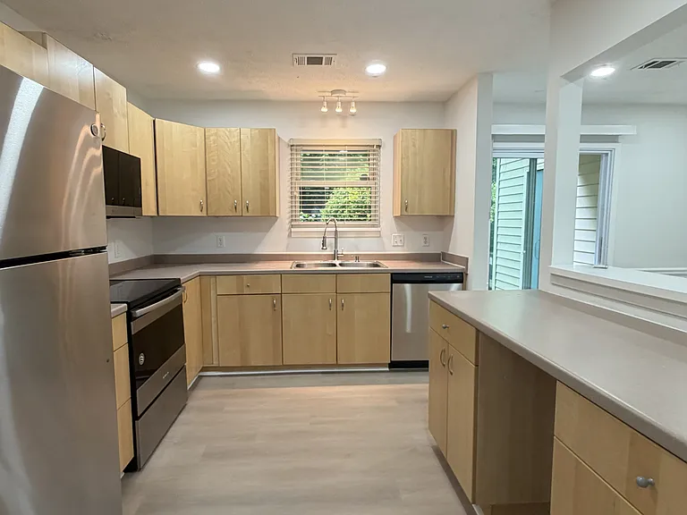 2805 Queen Anne Ct — Photo 8