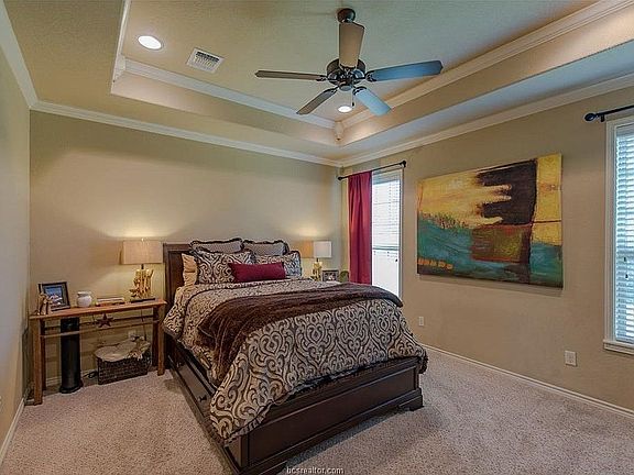 5th image of 4230 Rock Bend Dr