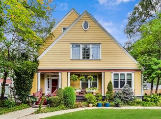 1327 Church St, Evanston, IL 60201