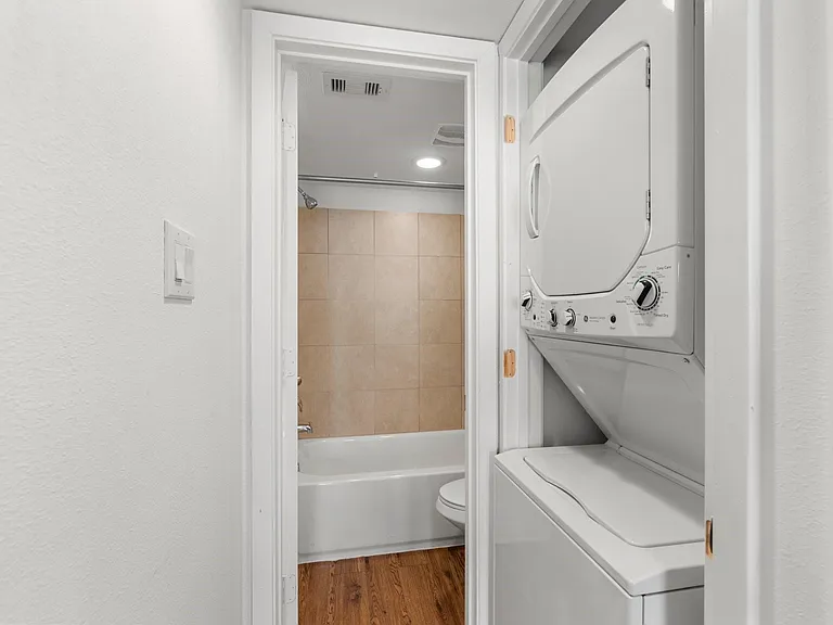 2750 Holly Hall St #1917 — Photo 16