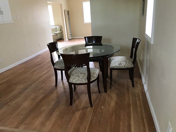 DINING AREA, HARDWOOD FLOORS