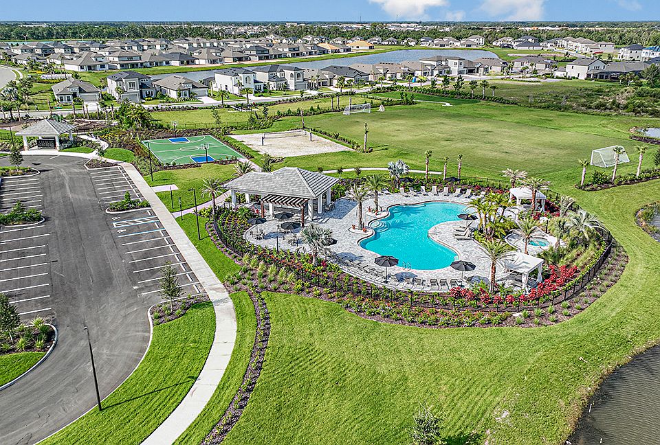 Park East at Azario 6743-16x9 - aerial