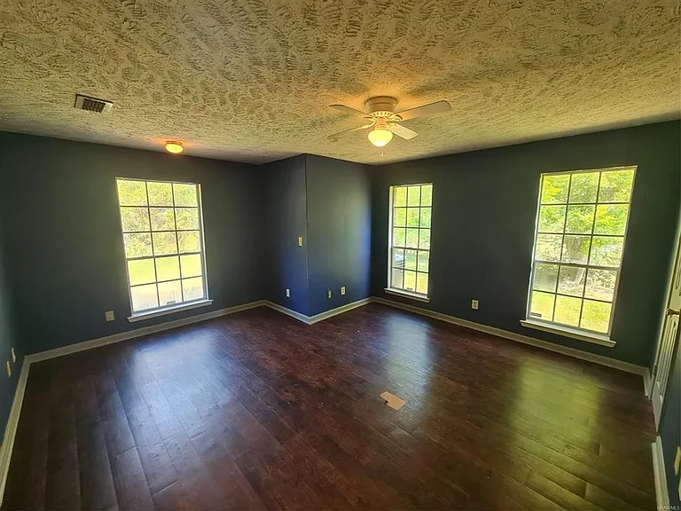 3661 Horseshoe Cir — Photo 6