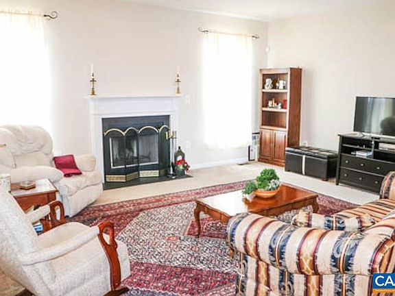 2nd image of 258 Parker Pl