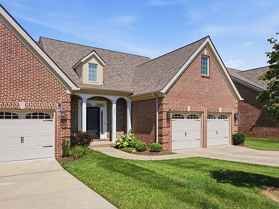 2nd image of 3901 Wentworth Pl