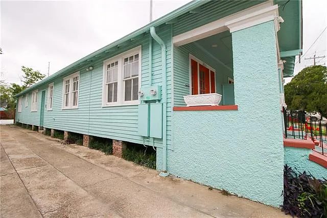 2311 Joliet St — Photo 3