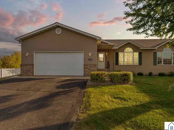 353 Gull Path, Mankato, MN 56001