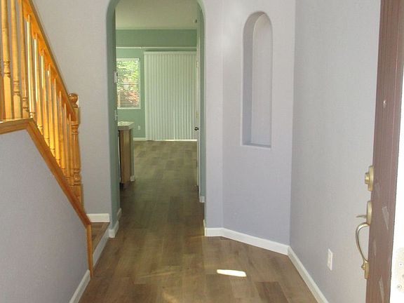 2nd image of 3023 Spoonwood Way
