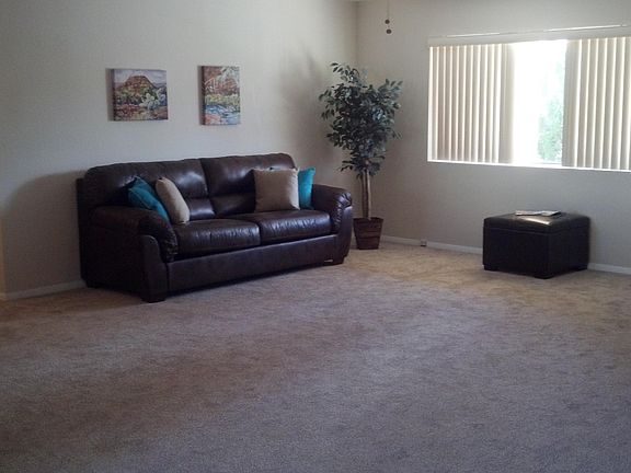 5th image of 80 E Spur Drive