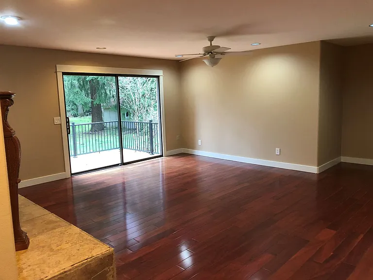 9123 Littlerock Rd SW — Photo 3