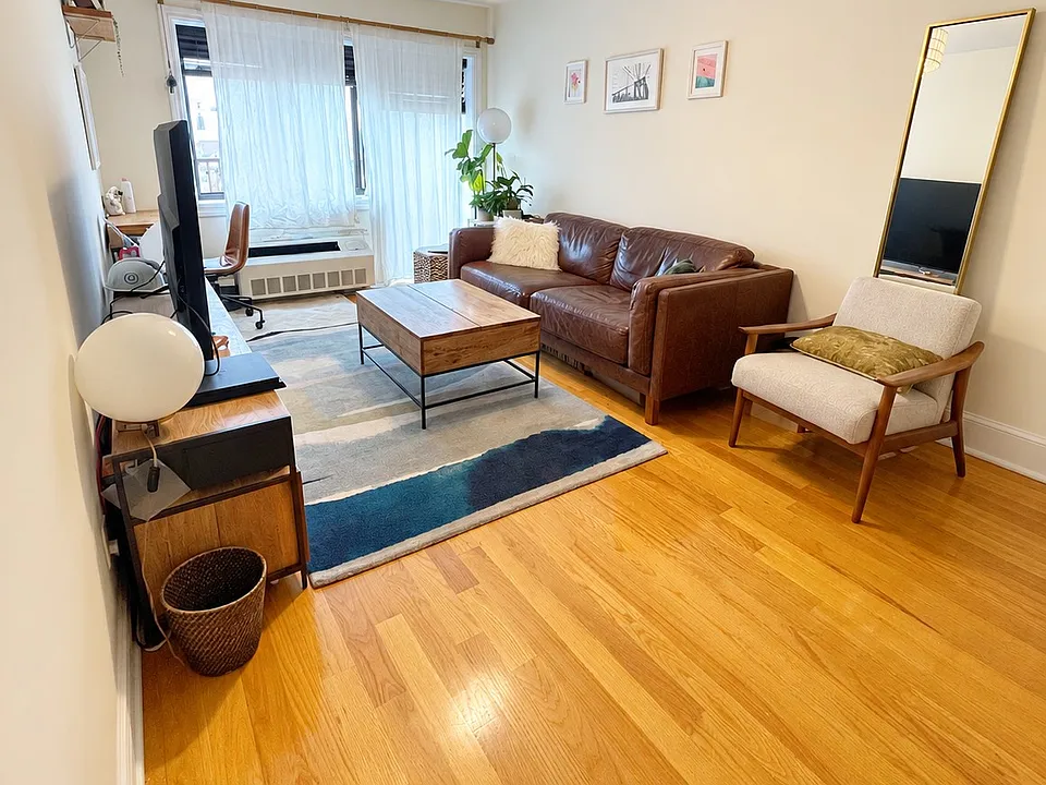 29-34 Newtown Ave #4C