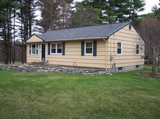 253 Quinebaug Rd, North Grosvenordale, CT 06255