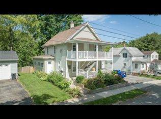 27 Park St #Top, Fairport, NY 14450