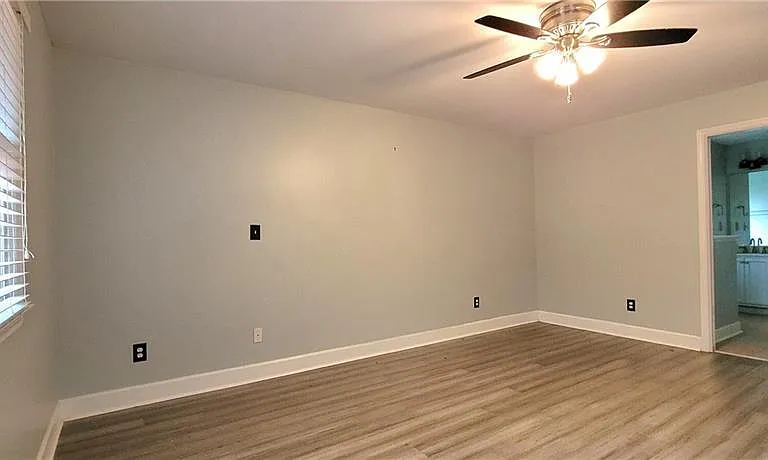 3202 Bolissa Dr — Photo 9