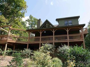 93 Autumn Hills Dr, Morganton, GA 30560