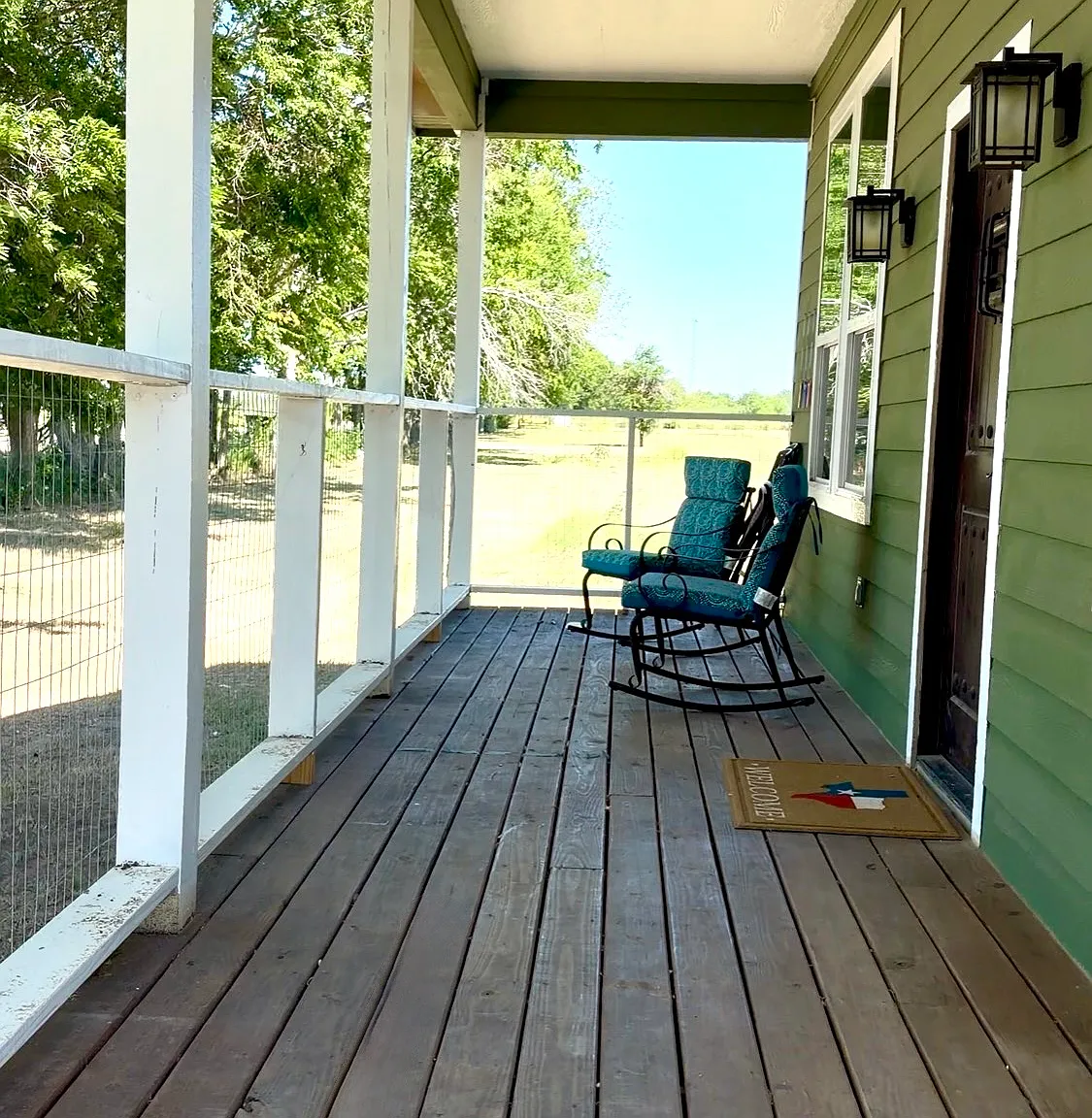 2 bed, 1000 sqft, $2,000 — Photo 1