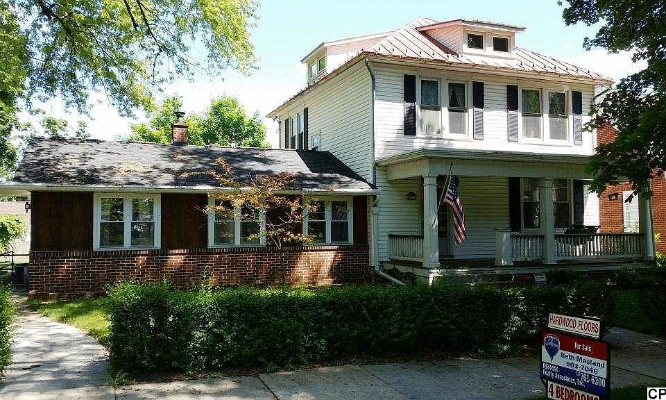 1st image of 109 E Park St