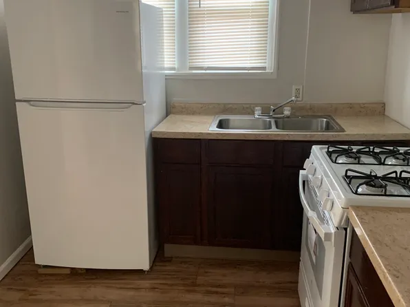 (undisclosed Address), East Chicago, IN 46312