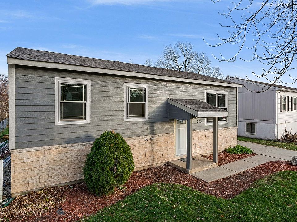 1st image of 735 Parkside Ave