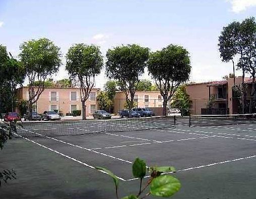 1st image of 10766 N Kendall Dr
