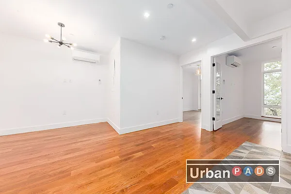 Rented by Urban Pads | media 3