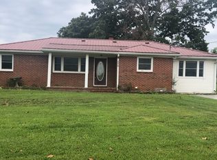 370 Airport Lake Rd, McMinnville, TN 37110