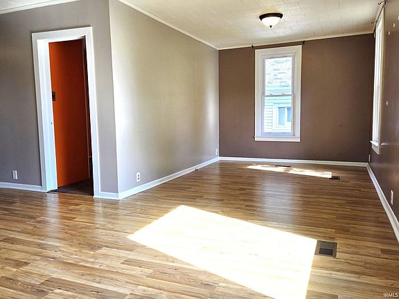 4th image of 205 Brownwood Ave