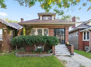 7643 S Paxton Ave, Chicago, IL 60649