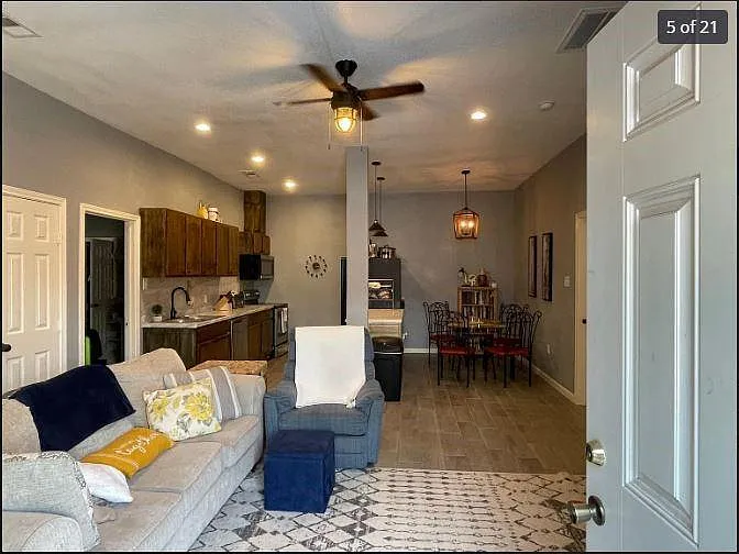 324 Johnson St #B — Photo 24