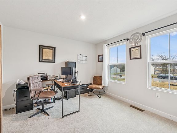 5th image of 424 Dogwood Ct