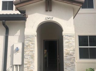 12437 NW 23rd Ct, Miami, FL 33167