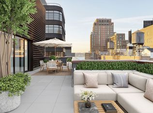 500 W 22nd St, New York, NY
